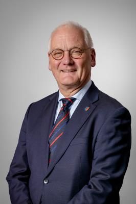 H.F.M. (Henry) Elsjan