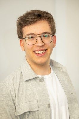 T.J.A. (Teng) Hennissen