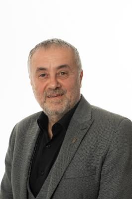 M. Yüce