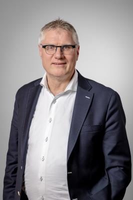 T.H. (Theo) Pünt